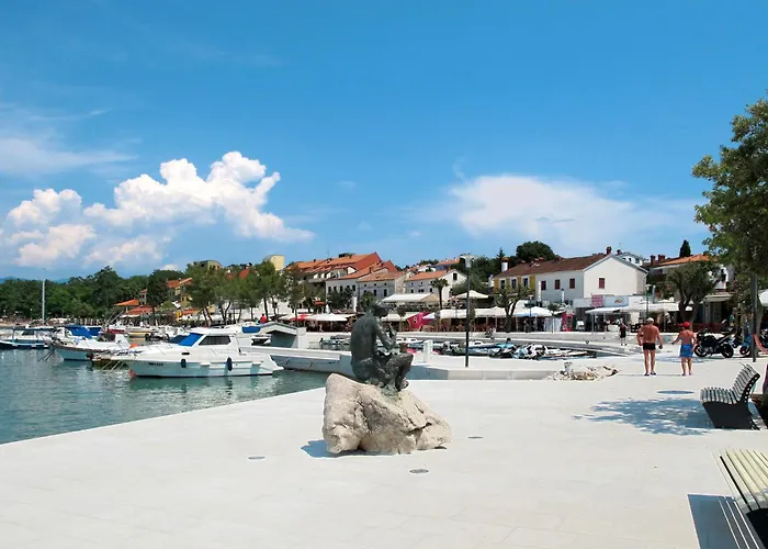 Paula By Interhome Njivice